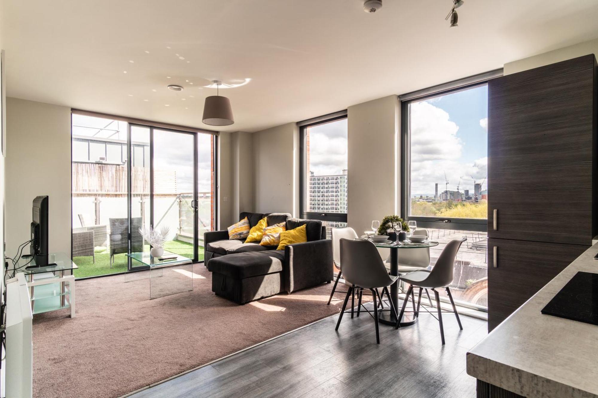 Prime Location 1 Bed Penthouse Apartment Манчестер Экстерьер фото