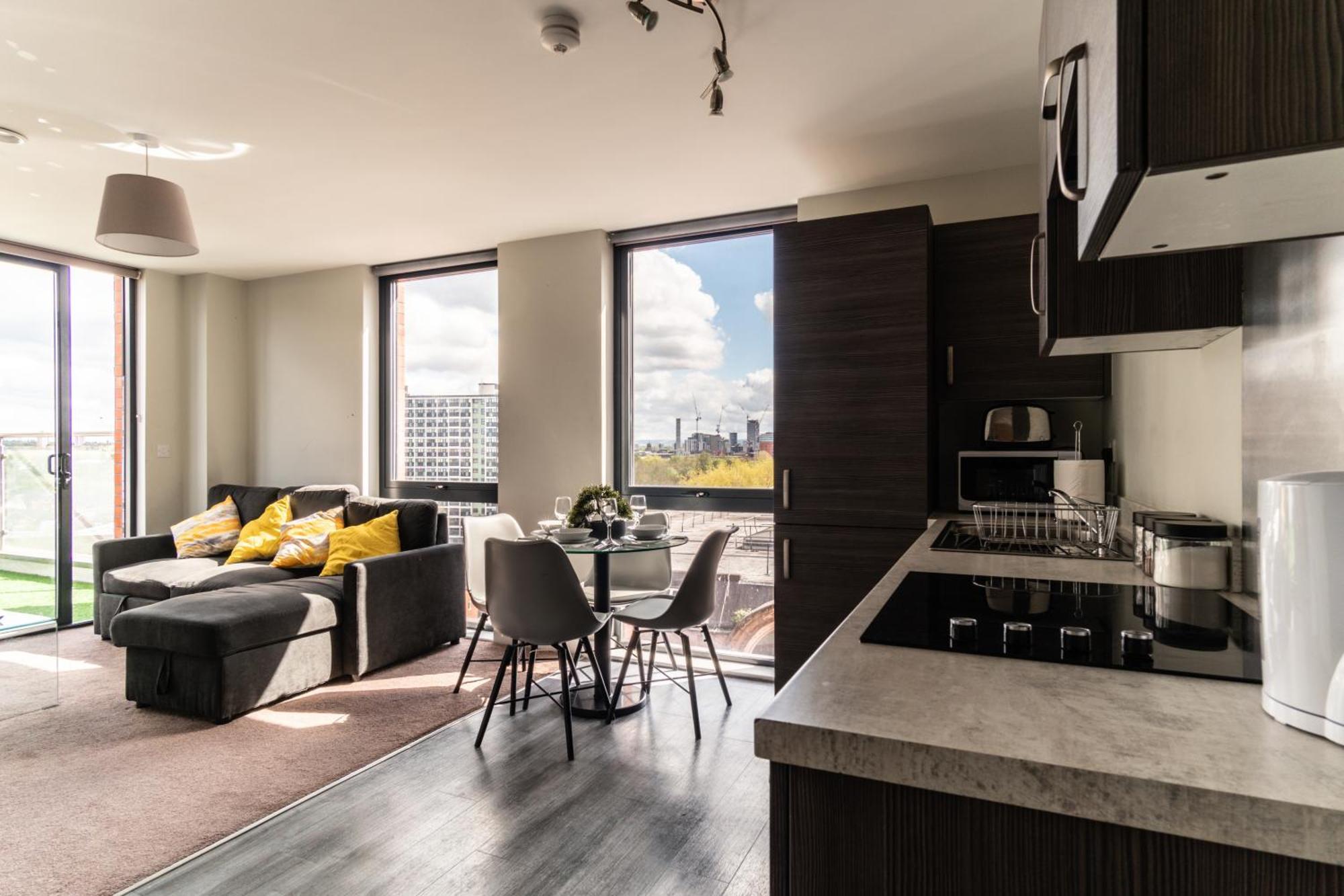Prime Location 1 Bed Penthouse Apartment Манчестер Экстерьер фото